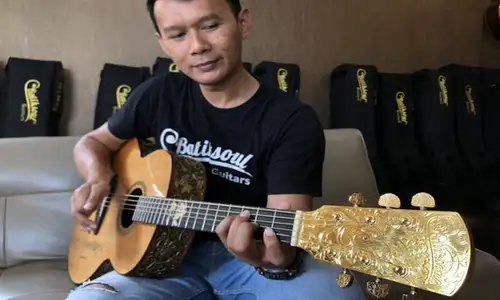Alat Musik Akustik yang Kembali Digemari Musisi Milenial