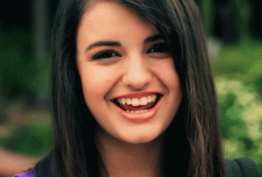 makna-lagu-sing-it-rebecca-black